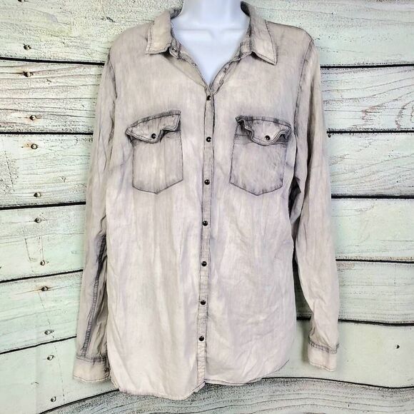 Maurices 2 Gray Black Long Sleeve Snap Front Shirt Top Western Style - Picture 1 of 5
